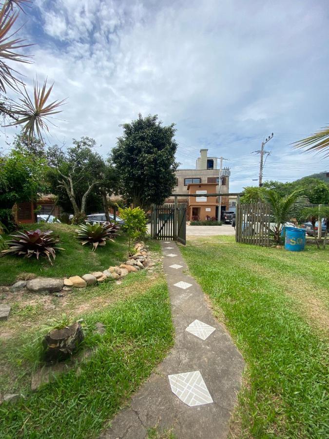 Chales Solana Localizados 50 Metros Do Mar Garopaba Exterior foto